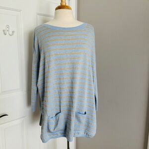 Lilly Pulitzer Vibrant Blue and Metallic Gold Codo Sweater